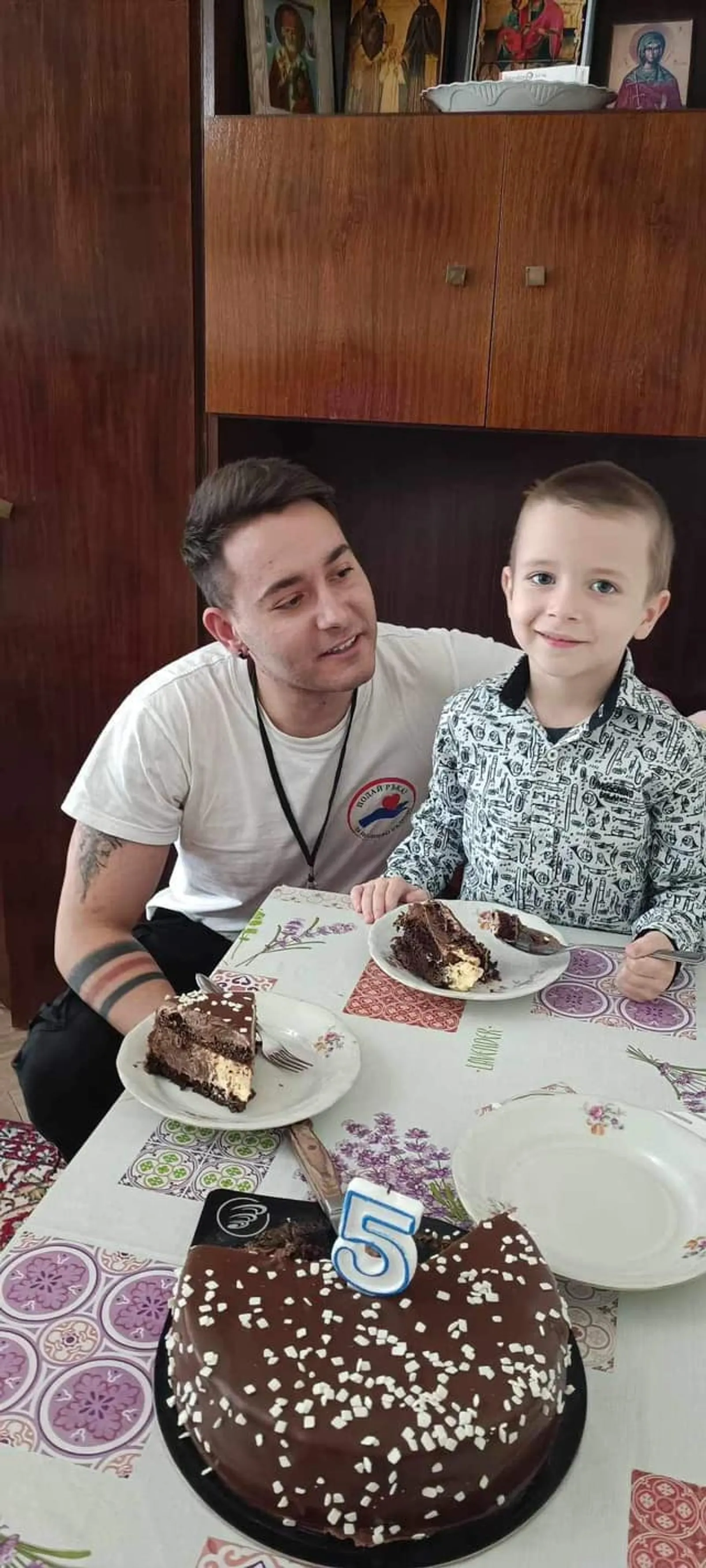 Подкрепа за мама Анастасия и малкият Никола